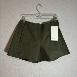 NWT Lululemon Utilitech HR Short 3.5”